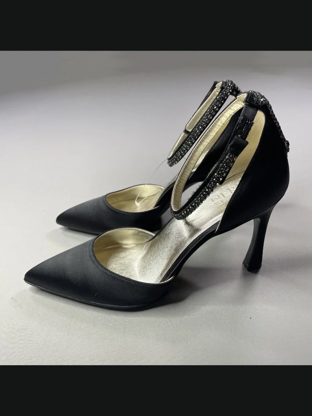NEW Naturalizer Shoes Womens 7 black satin Alyssa heels pumps rhinestone glam